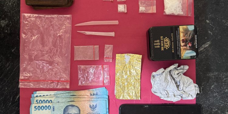 Polsek Kepenuhan Ungkap Kasus Sabu, Dua Pria Diamankan di Desa Kepenuhan Sejati