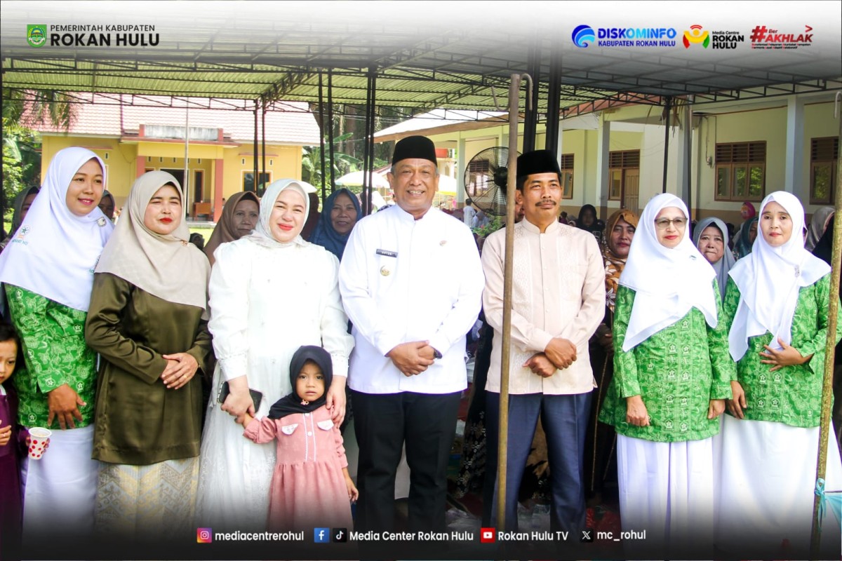 Pererat Ukhuwah di Pasir Luhur, Bupati Anton Hadiri Pengajian dan Halal Bihalal 1447 H.