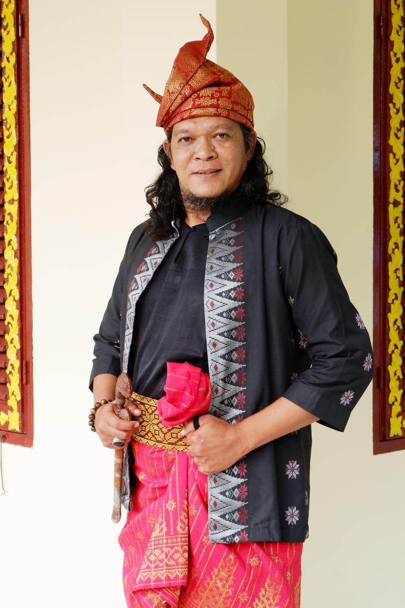 Dua Panglima Madya Tameng Adat LAMR Kutuk Isu Pembekapan Peternakan Babi di Rumbai Barat