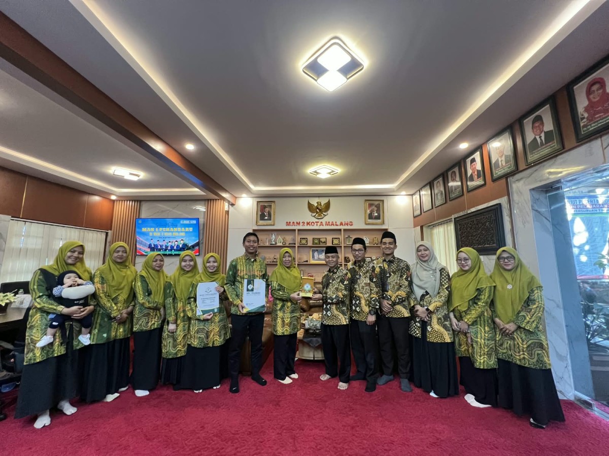MAN 1 Pekanbaru dan MAN 2 Kota Malang Perkuat Kolaborasi Pengembangan Riset