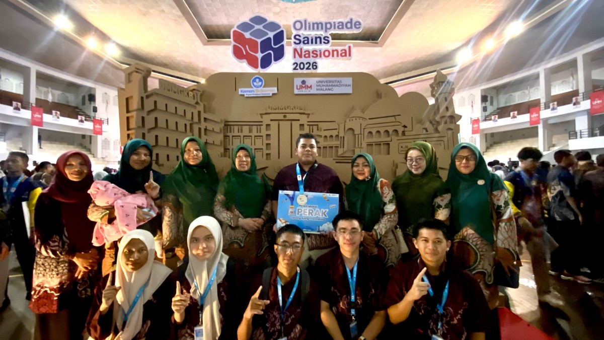 MAN 1 Pekanbaru Kembali Ukir Prestasi di OSN 2026, Raih Medali Perak Informatika dan Best Business Case Ekonomi