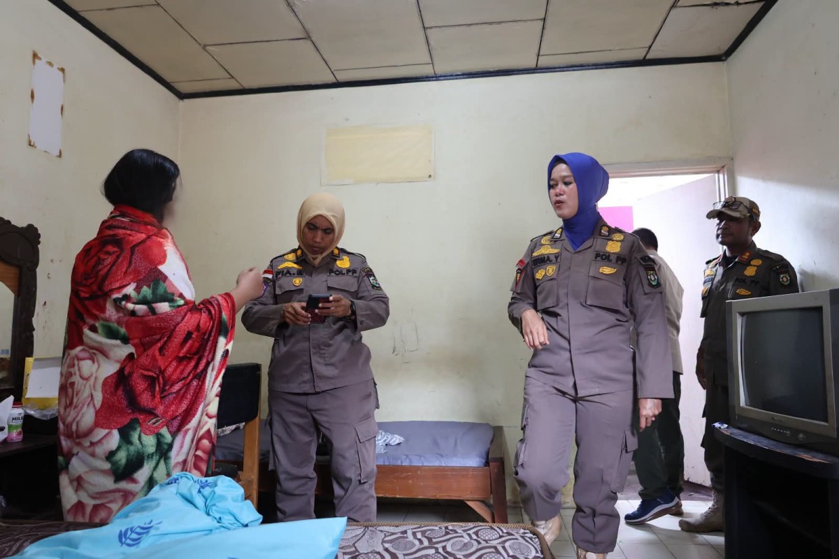 Satpol PP Kampar Amankan Empat Pasangan Ilegal di Wisma