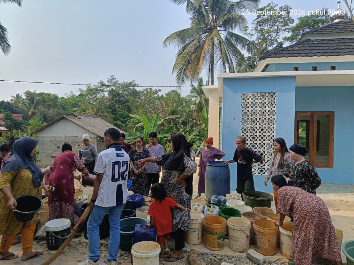 Atasi Krisis Air di Banten, PTPN IV PalmCo Salurkan 101 Ribu Liter Air Bersih untuk Ribuan KK